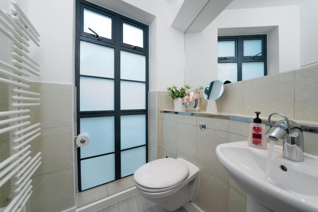Huge & Central 3 Bedr, 4 Beds, 2,5 Bath Covent Gdn London Luaran gambar